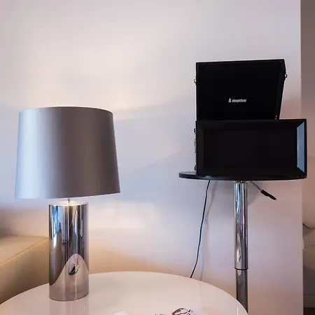 Appartement Flamingos - 81258al Lissabon